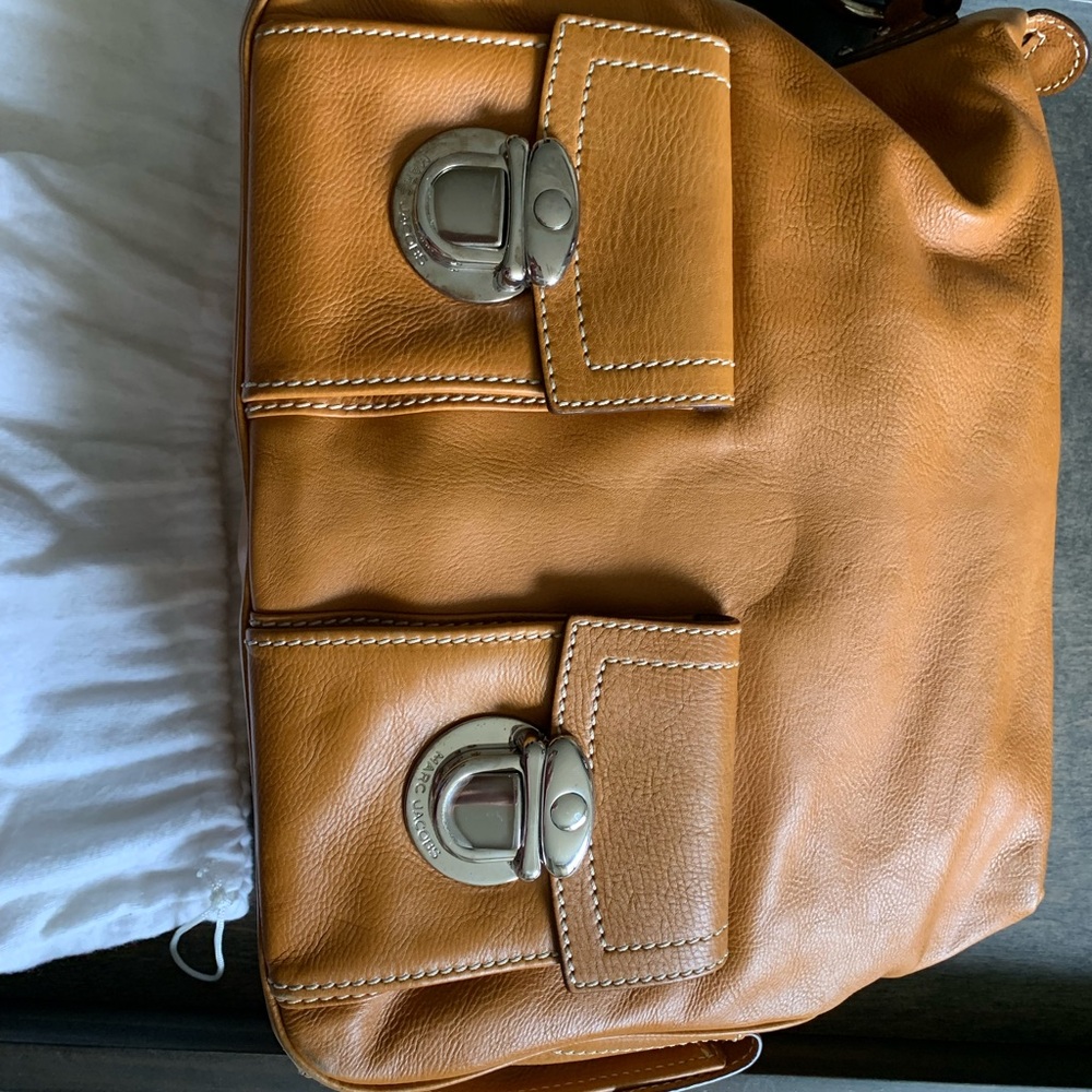 Marc Jacob’s Blake Multi-pocket bag - Picture 2 of 11
